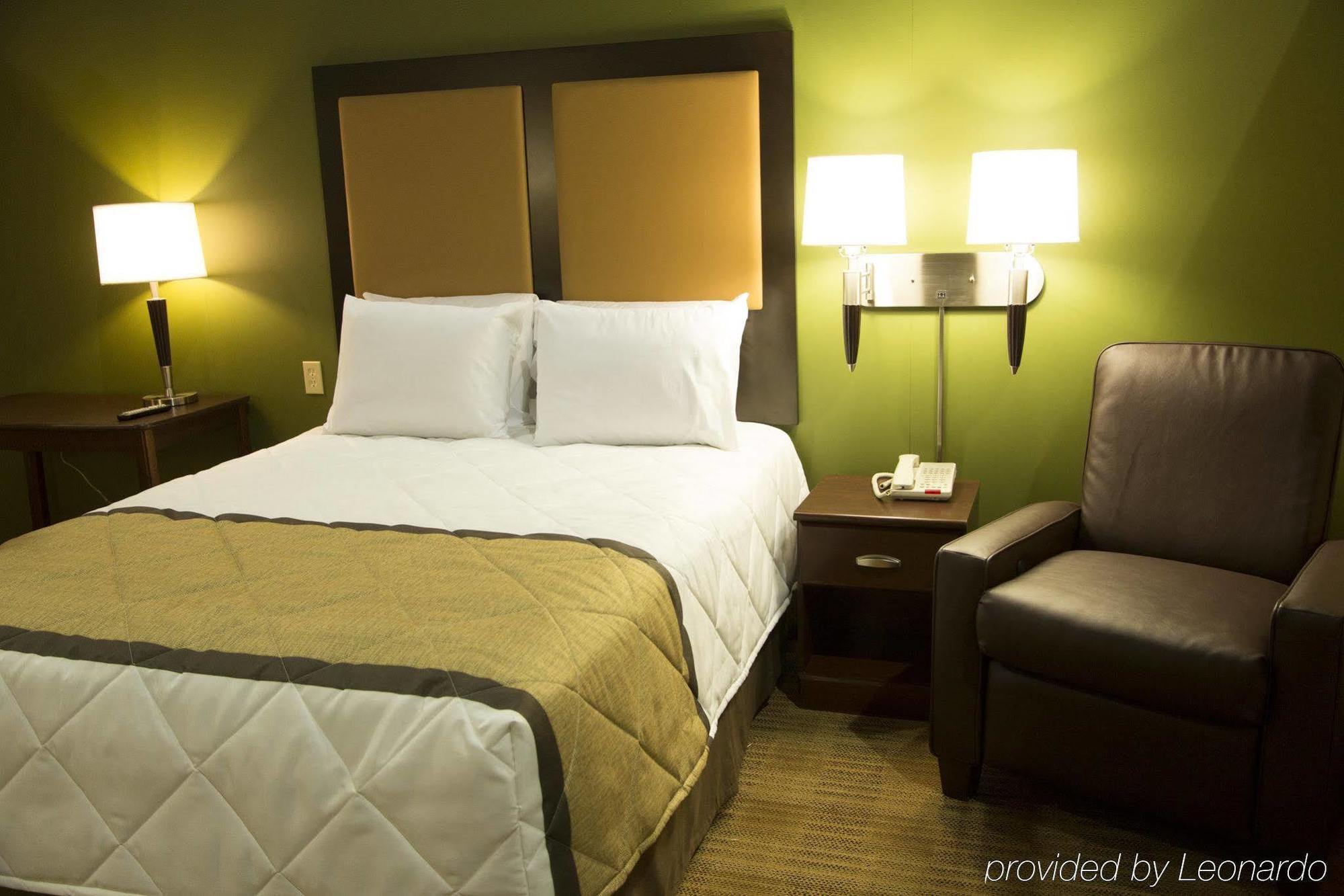 Extended Stay America Suites - Phoenix - Chandler - E Chandler Blvd Extérieur photo